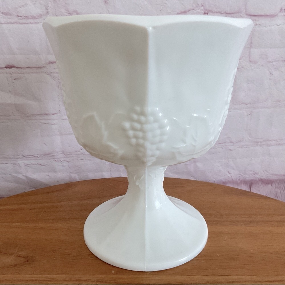 Vintage White Milk Glass Grape Pedestal Planter Bowl - Picture 2 of 6